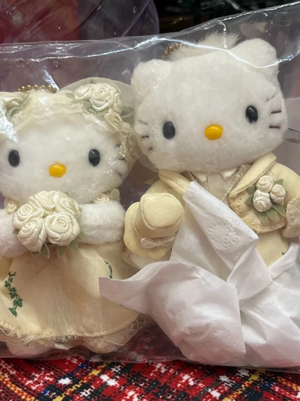 麻吉专拍宫殿风婚纱kitty挂件