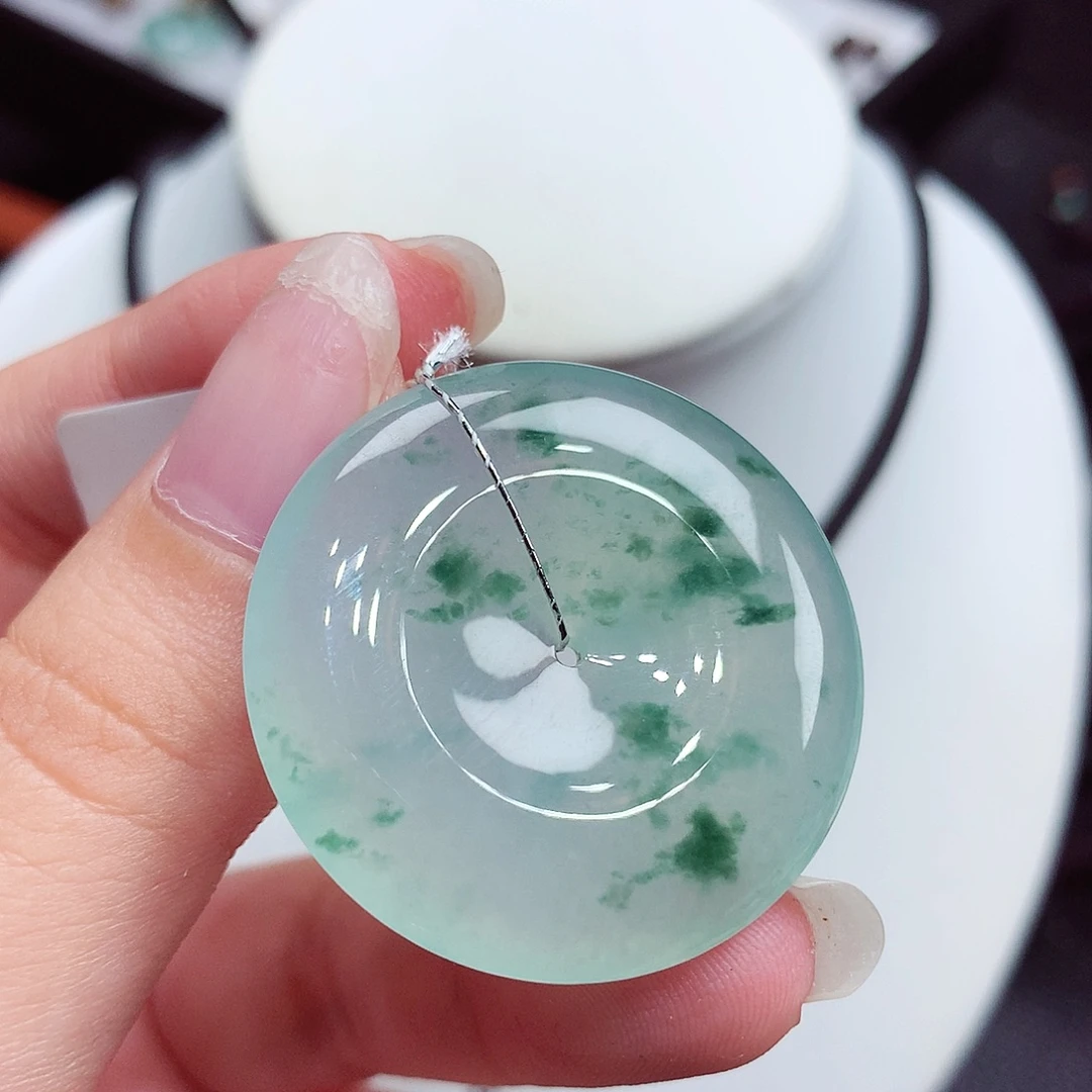 翡翠未镶嵌颈饰翡翠65，32.9/6.1