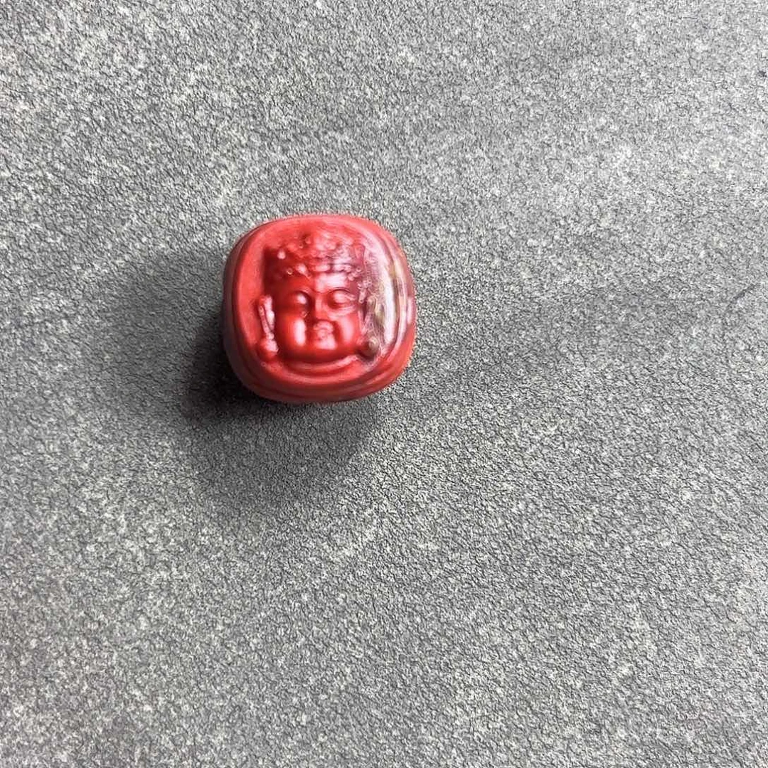 宸***哥定制南红玛瑙定制南红，毛货抛光