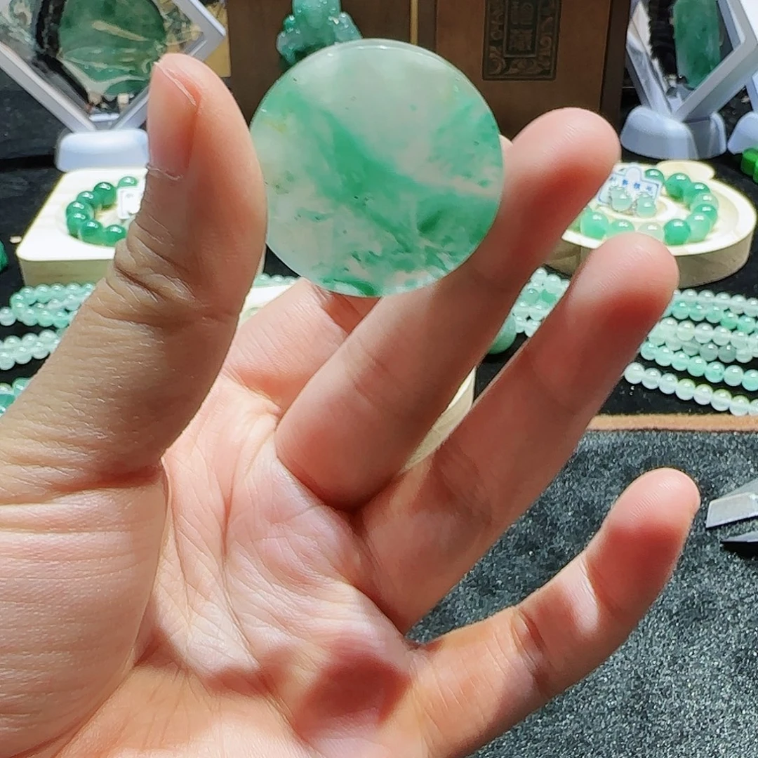 石英质玉颈饰未镶嵌鑫*