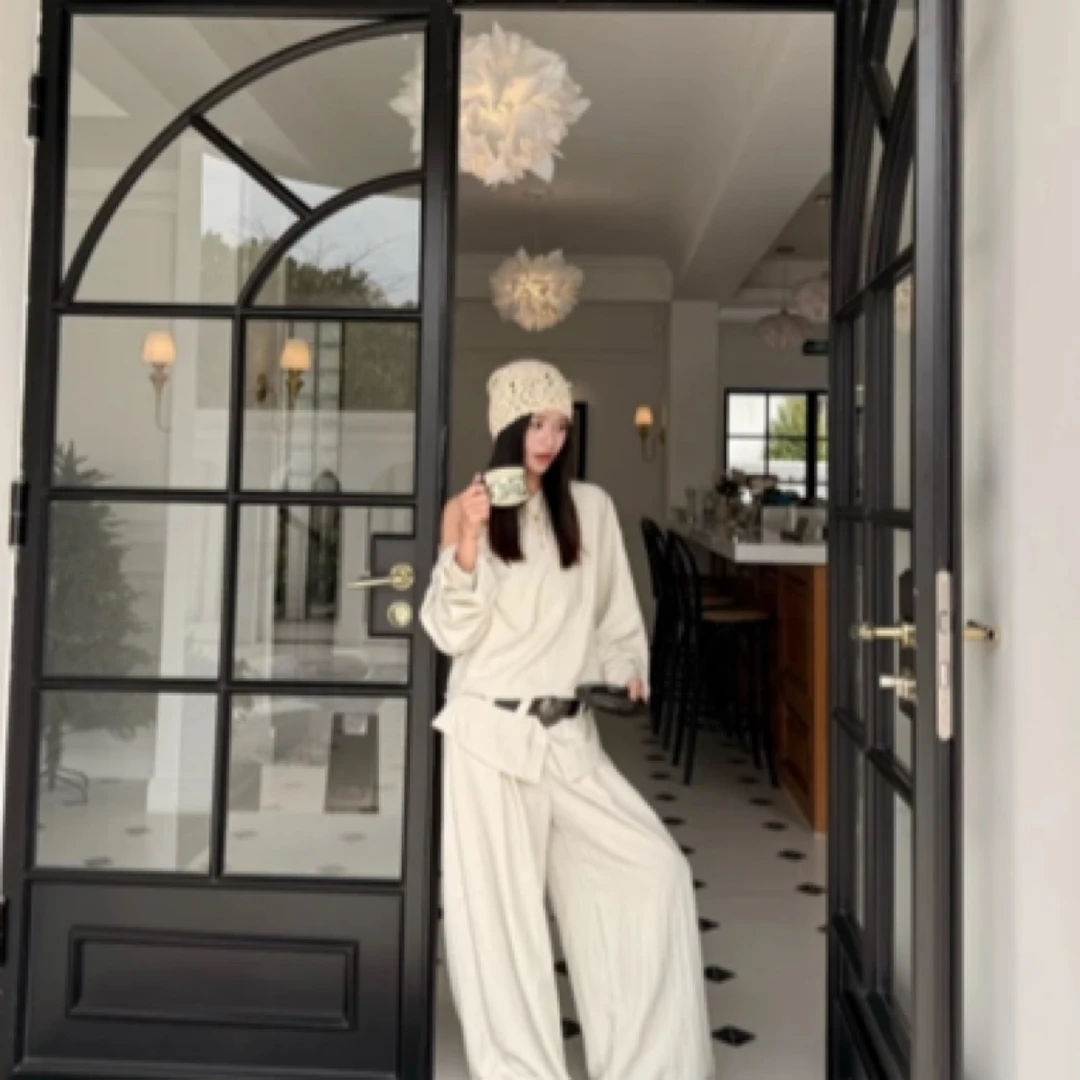 春季斜肩上衣长裤休闲通勤两件套高腰设计感穿搭（点关注配腰带）