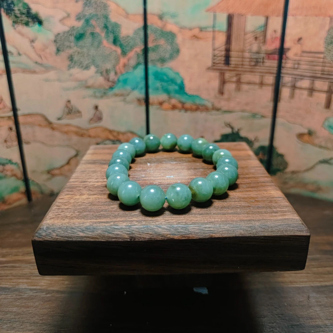 D和田玉圆珠手串（卡10）0187