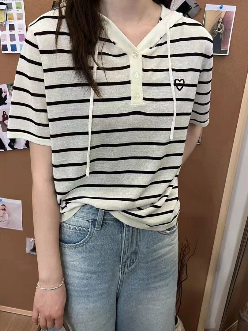 条纹纽扣连帽针织开衫女25夏新 18250