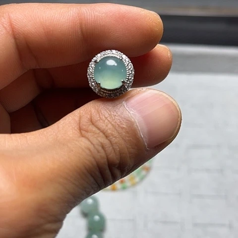 未镶嵌定制翡翠戒指