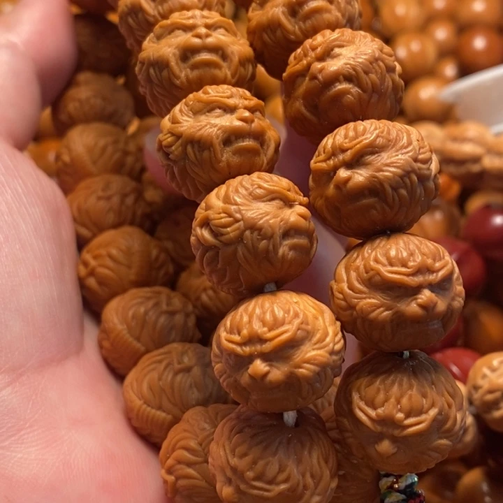 【闪购商品】猴头核桃吊坠夏****e悟空