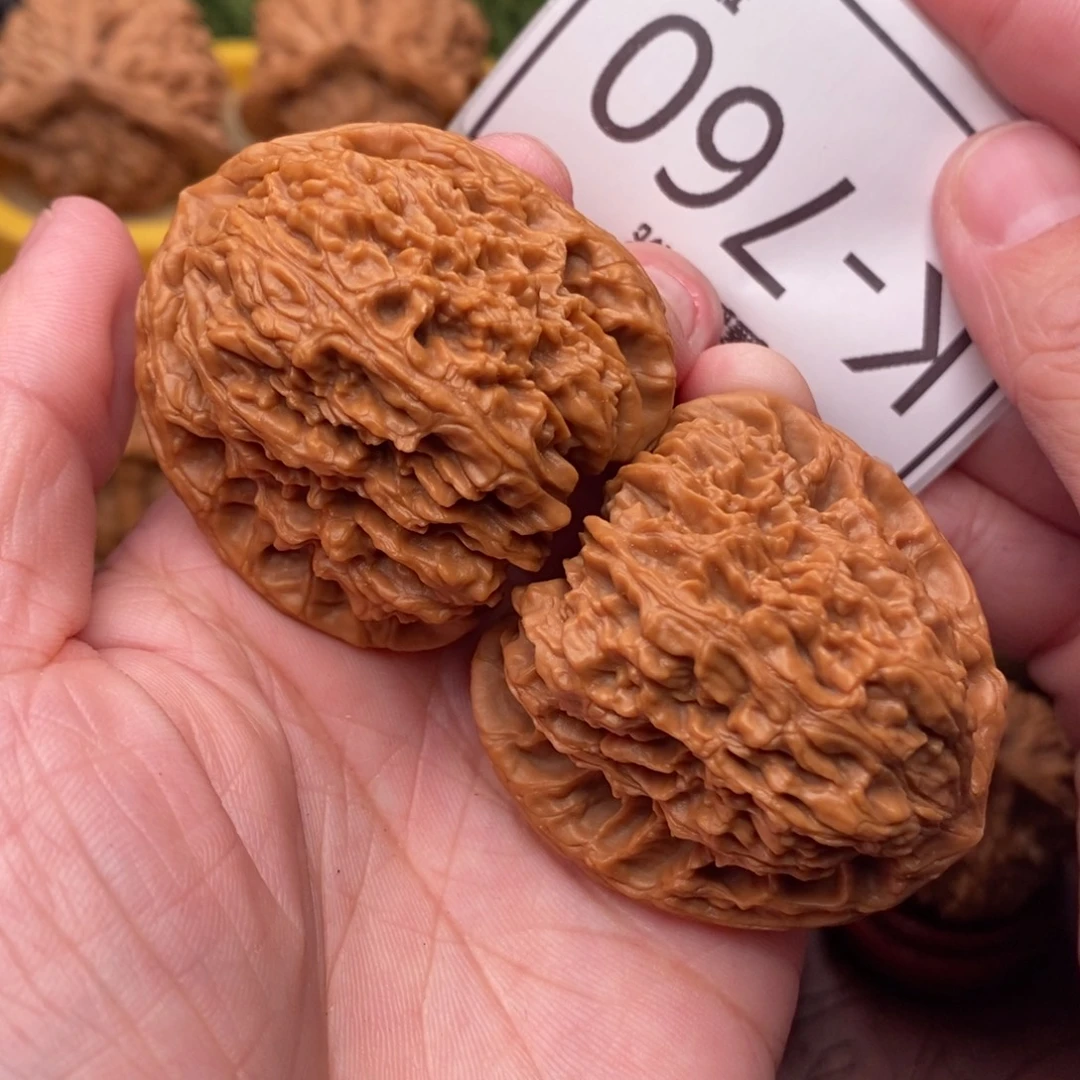 桃核把件南疆42…..