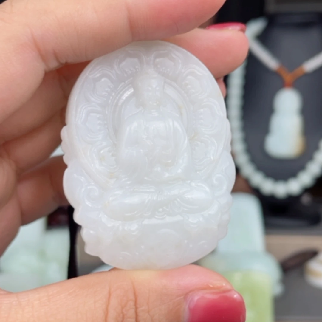 【闪购商品】颈饰未镶嵌和田玉