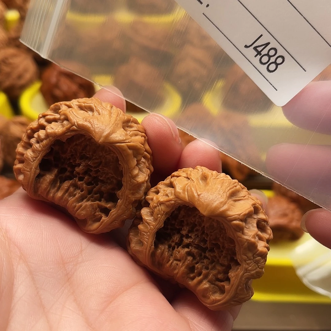 韩***韩吊坠文玩核桃聚宝盆