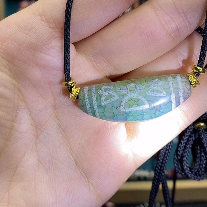 玛瑙/玉髓颈饰合金