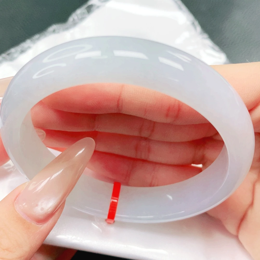 翡翠未镶嵌手镯57