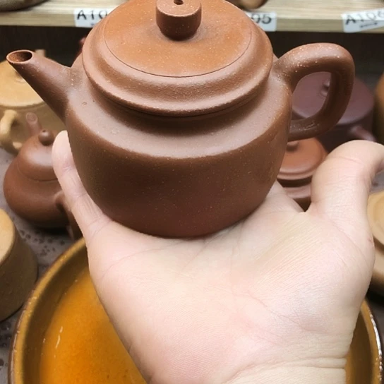 紫砂茶壶将坡泥得中230豪升左右