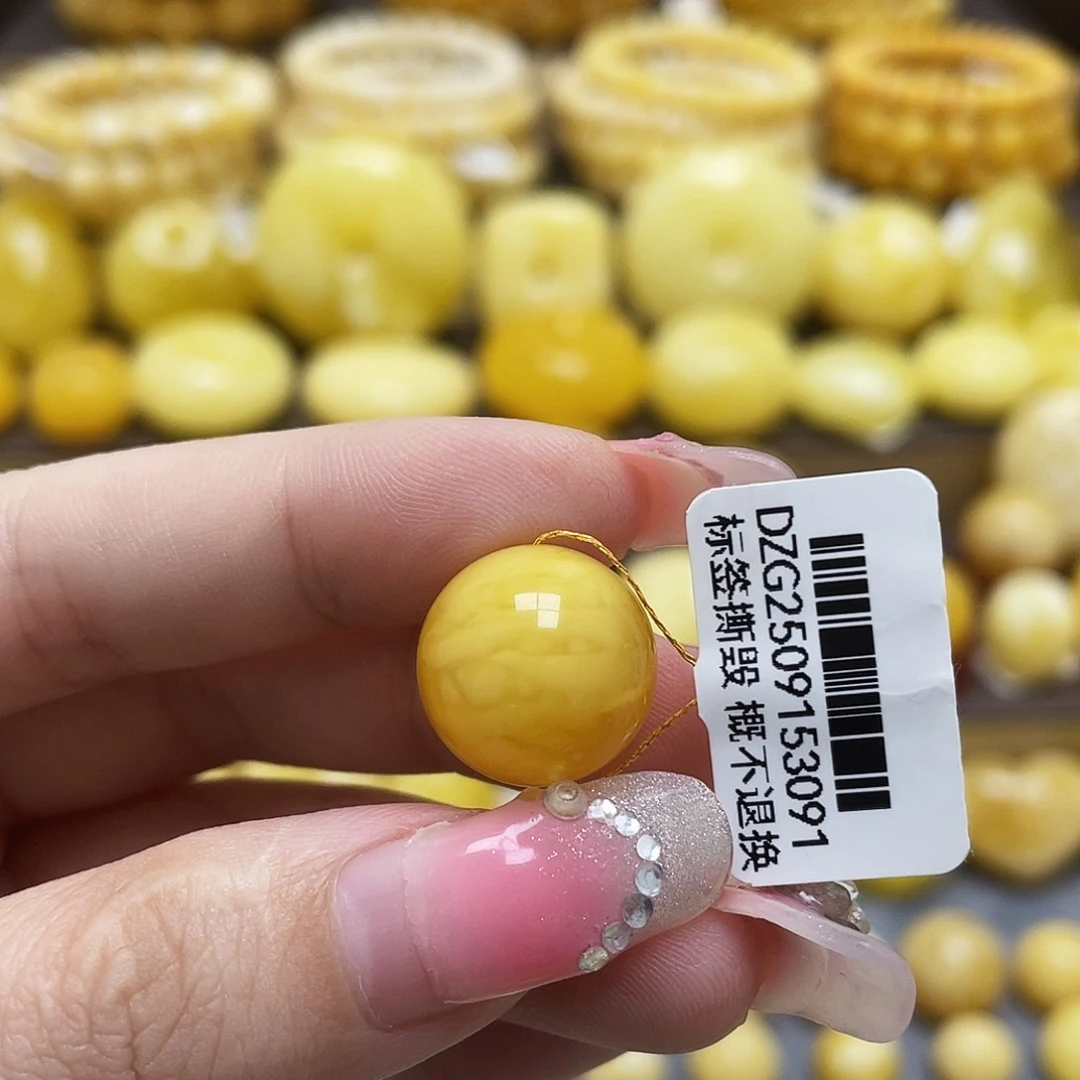 裸石琥珀未镶嵌15.2mm妖花圆珠