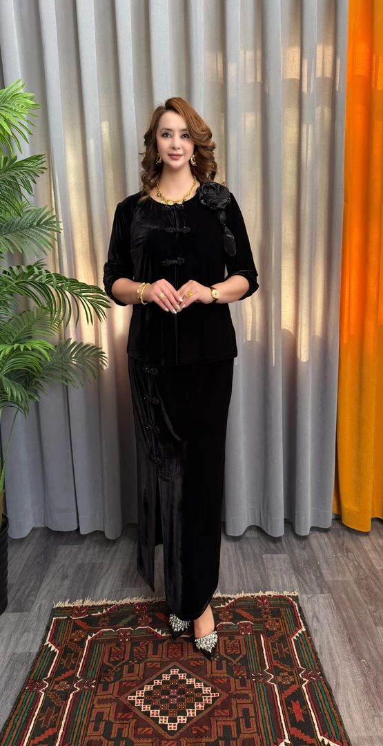 2025新款中式国潮民族风盘扣复古丝绒时尚减龄两件套