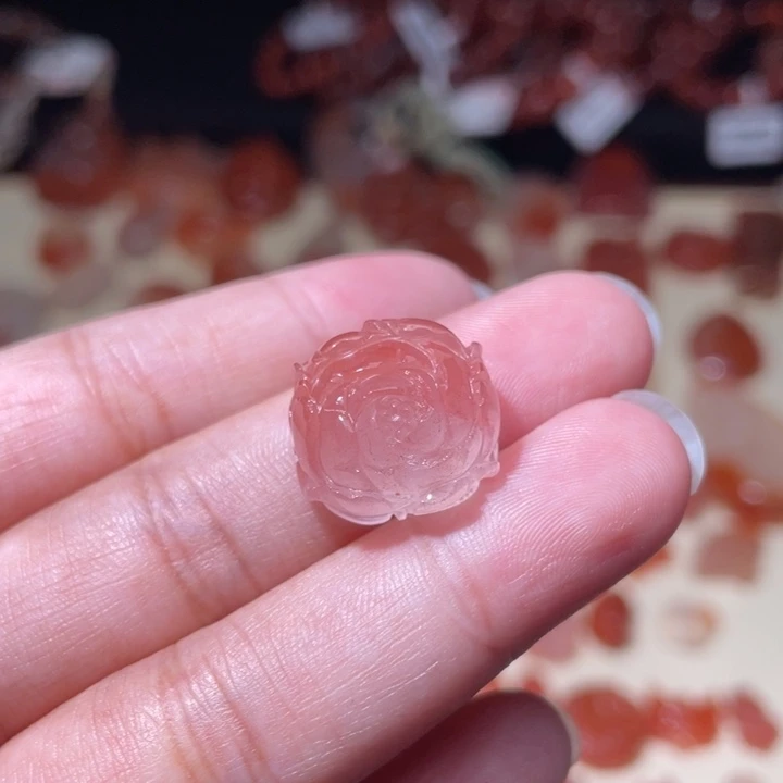南红玛瑙牡丹花打孔备注未镶嵌1751