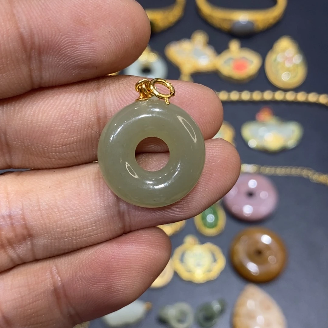 和田玉颈饰银S925镀金镶嵌