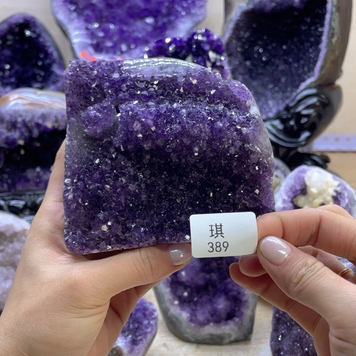未镶嵌大型摆件（非配饰）紫晶