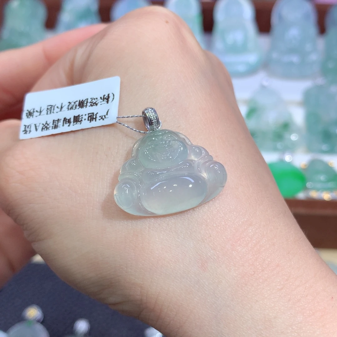 吊坠(不含链)18K金镶嵌翡翠天然缅甸A货翡翠揭阳工佛公