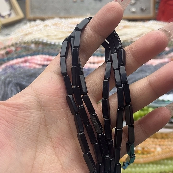 玛瑙/玉髓珠宝半成品未镶嵌一条4/13mm左右黑玛瑙管珠