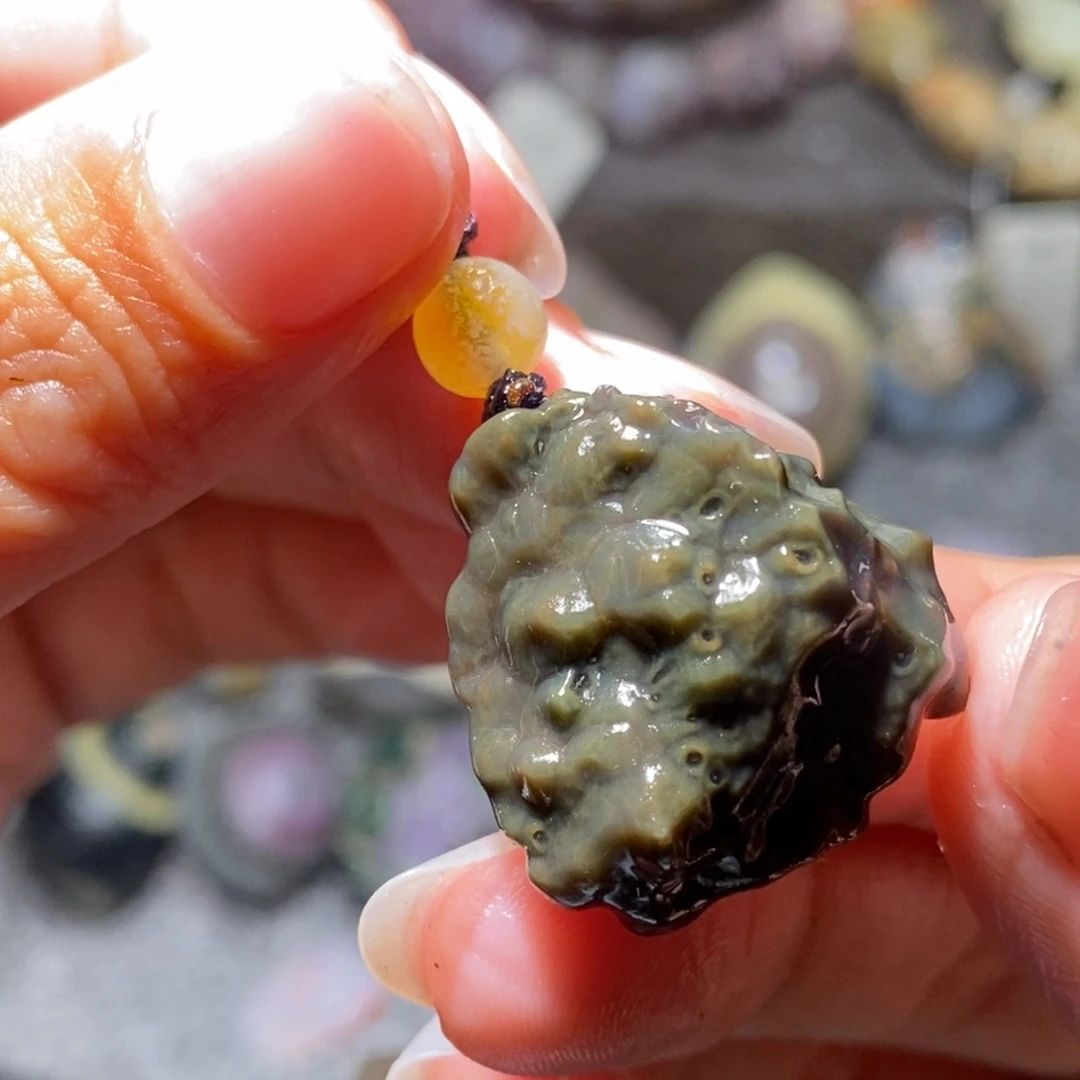 玛瑙/玉髓未镶嵌珠宝半成品