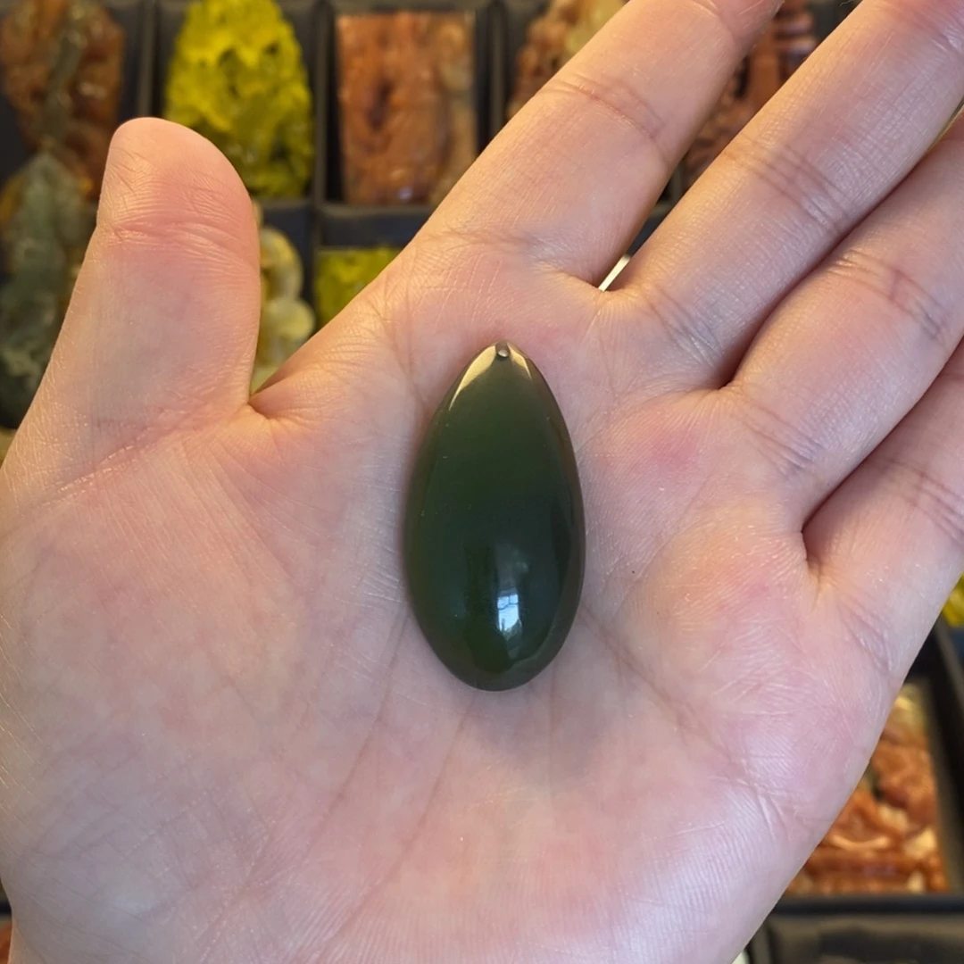 蛇纹石玉合金颈饰