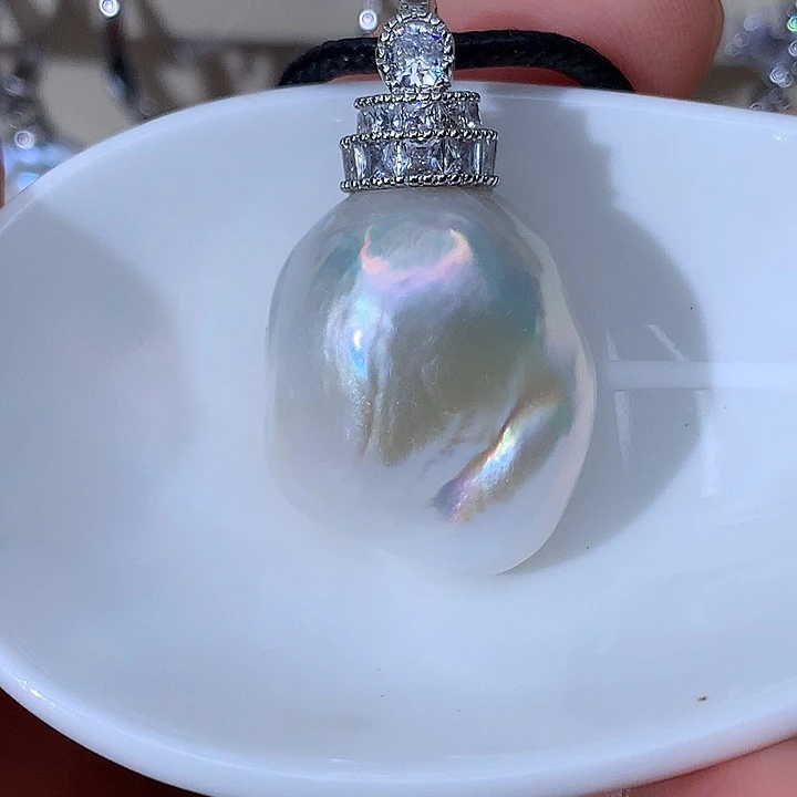 颈饰未镶嵌淡水珍珠