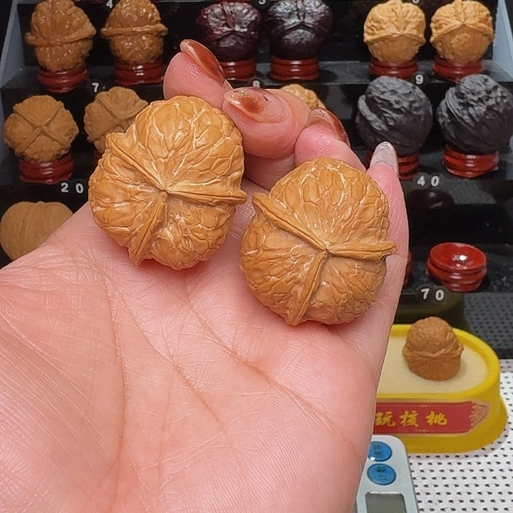 把件文玩核桃四棱35尺…………17号