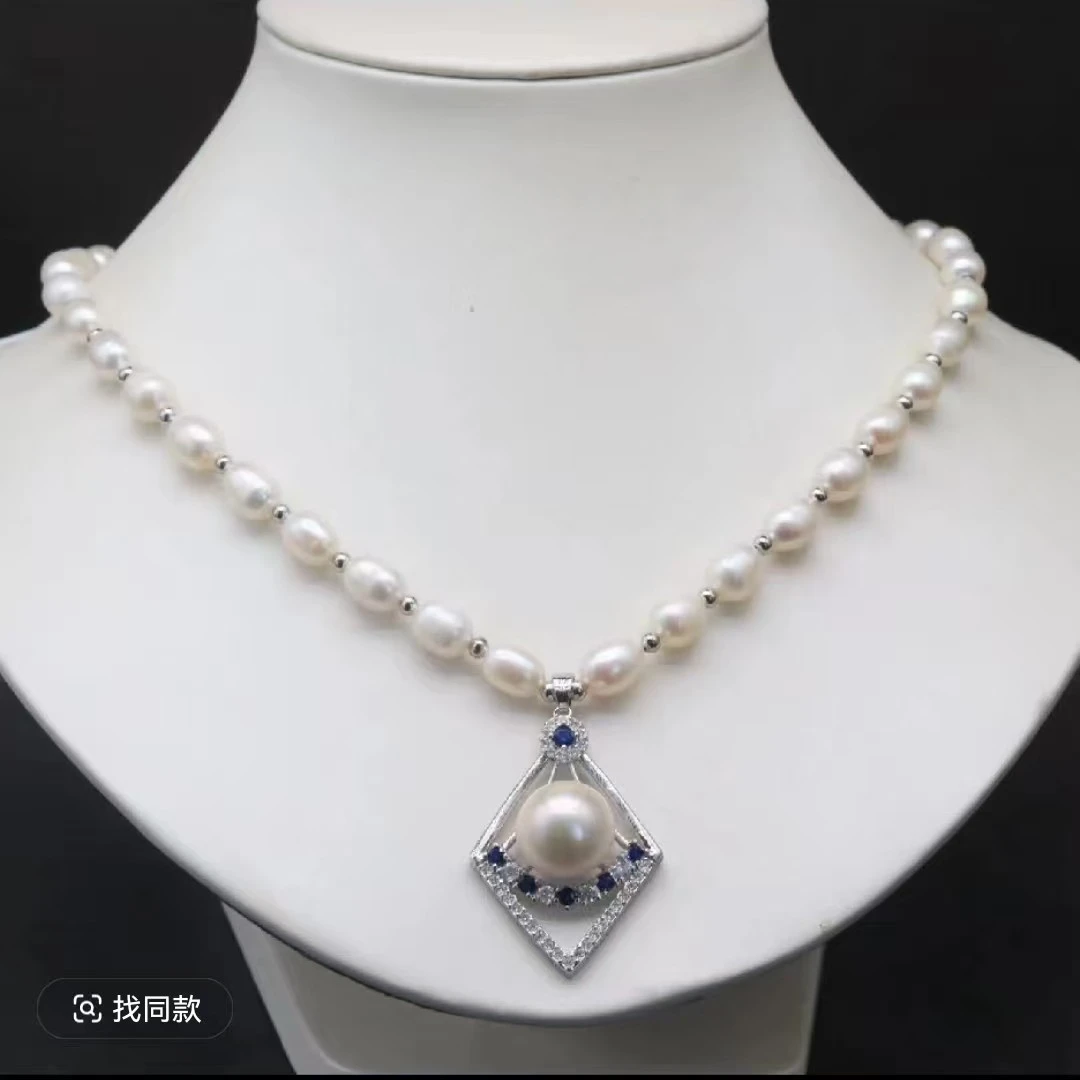 白色珍珠时尚精致款送妈妈节日礼物