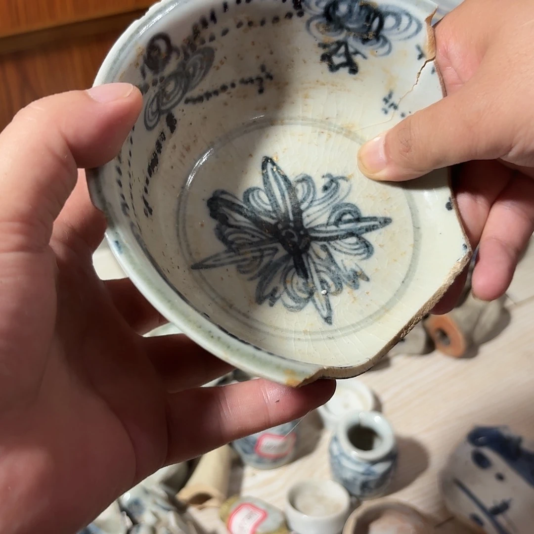 看***丘瓷片青花瓷片标本，顺丰包邮