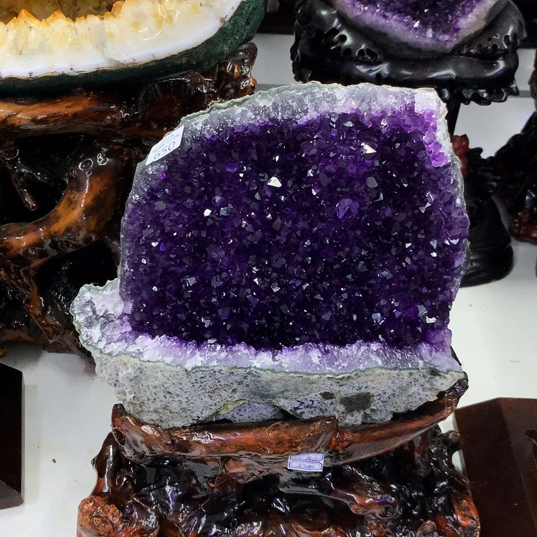 水晶未镶嵌大型摆件（非配饰）朱