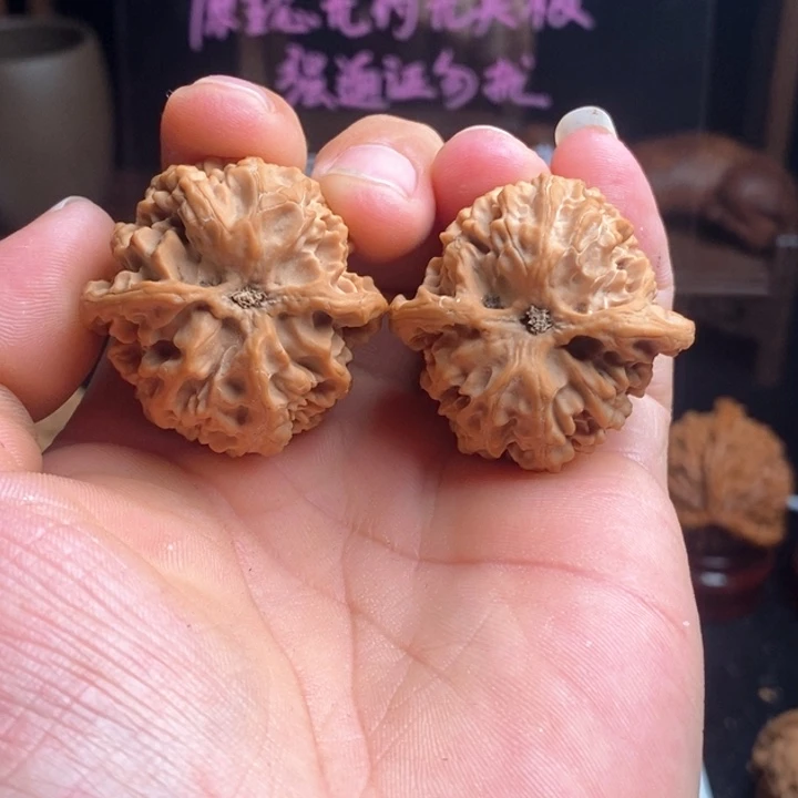 文玩核桃吊坠砖****.37苹果