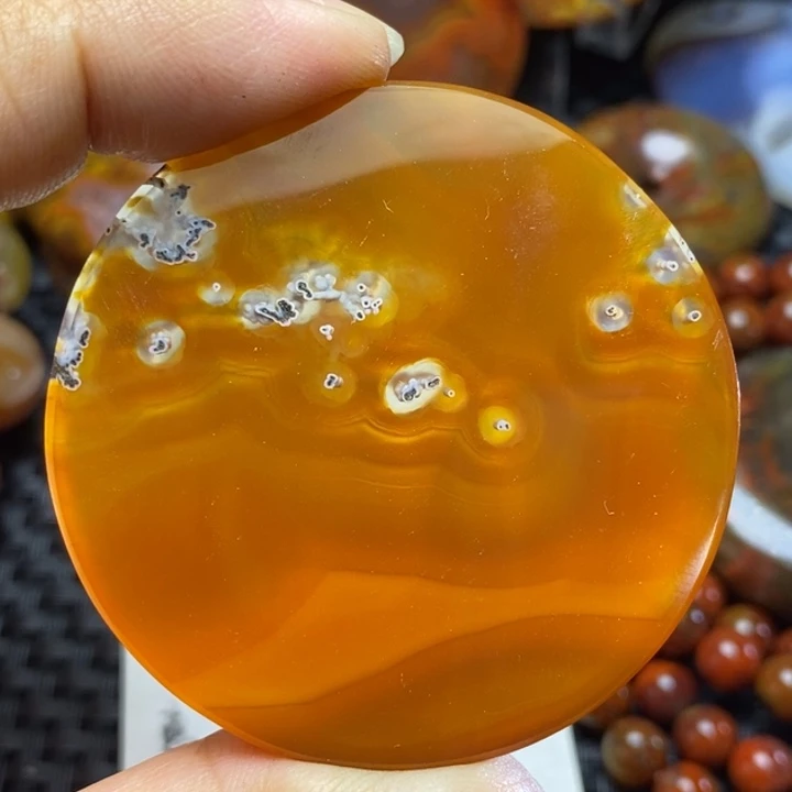 玛瑙/玉髓颈饰未镶嵌