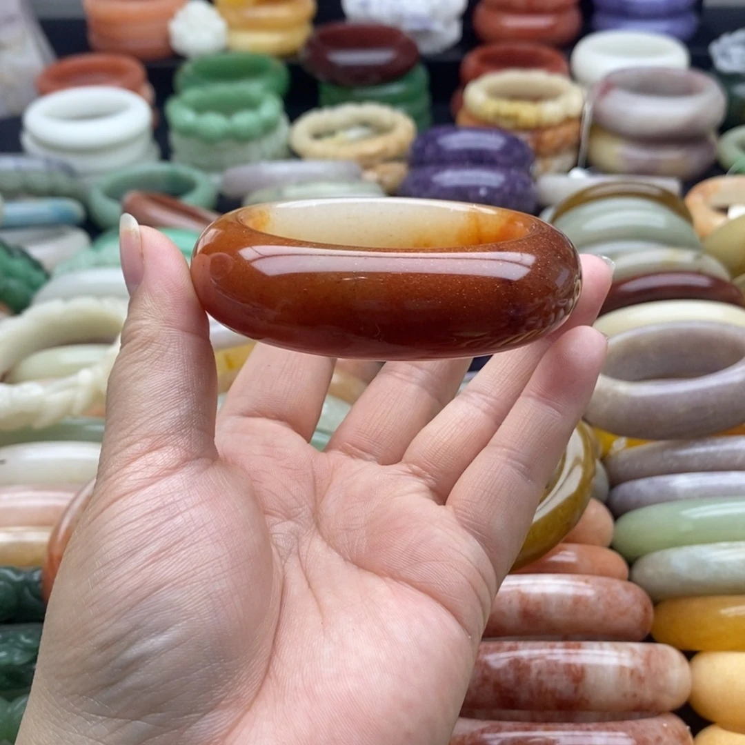 石英质玉未镶嵌手镯