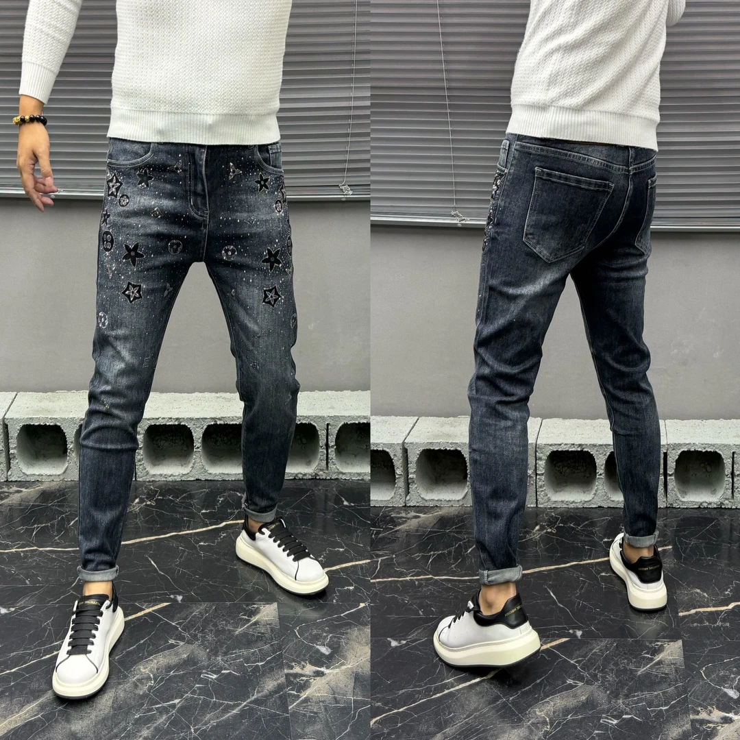 轻奢欧货植绒烫钻时尚小脚牛仔裤男修身显瘦弹力美式痞帅秋冬季潮