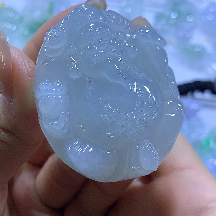 翡翠未镶嵌颈饰天然翡翠A货吊坠