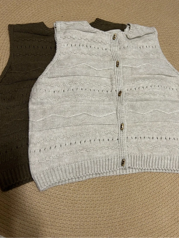 【WEIWEI】日系简约百搭木扣针织马甲