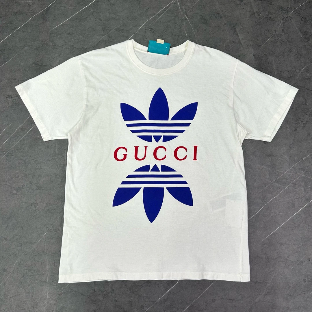 99新 GUCCI/古驰 l码 阿迪达斯联名 胸前三叶草GUCCI 大logo短袖