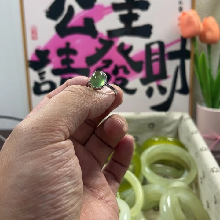 蛇纹石玉手镯未镶嵌193