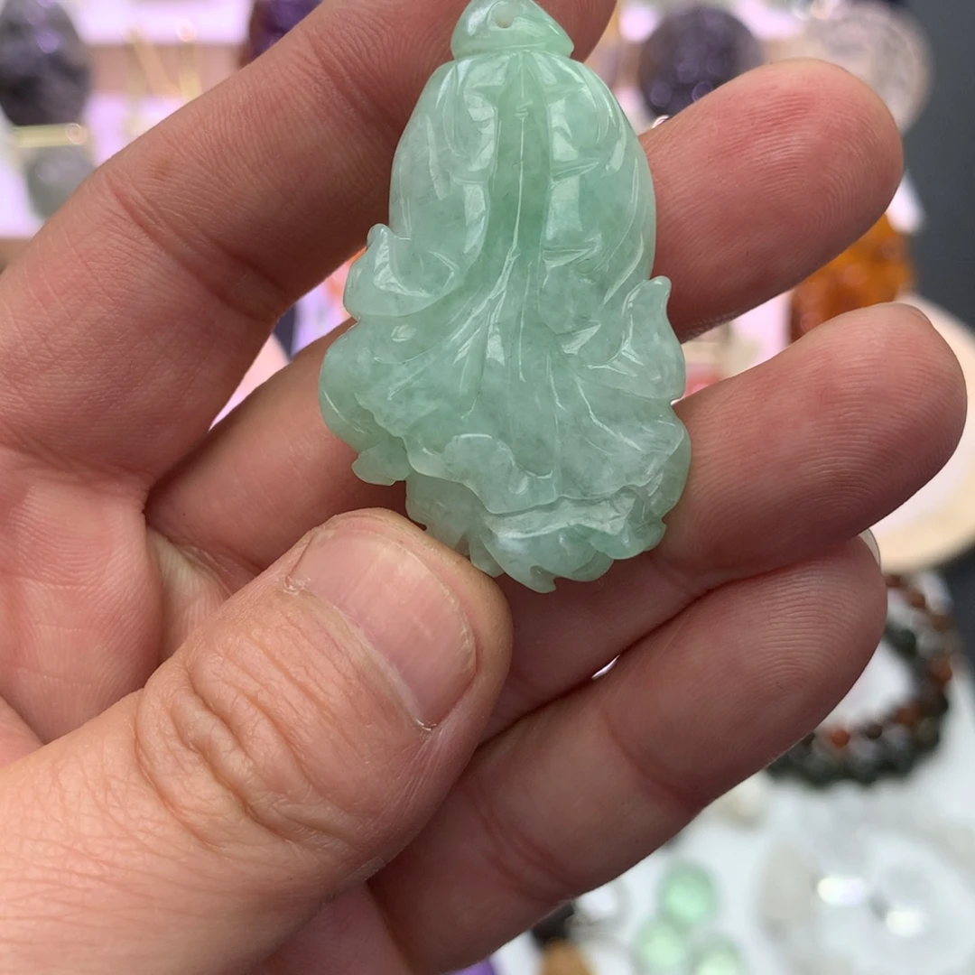 翡翠未镶嵌颈饰吊坠