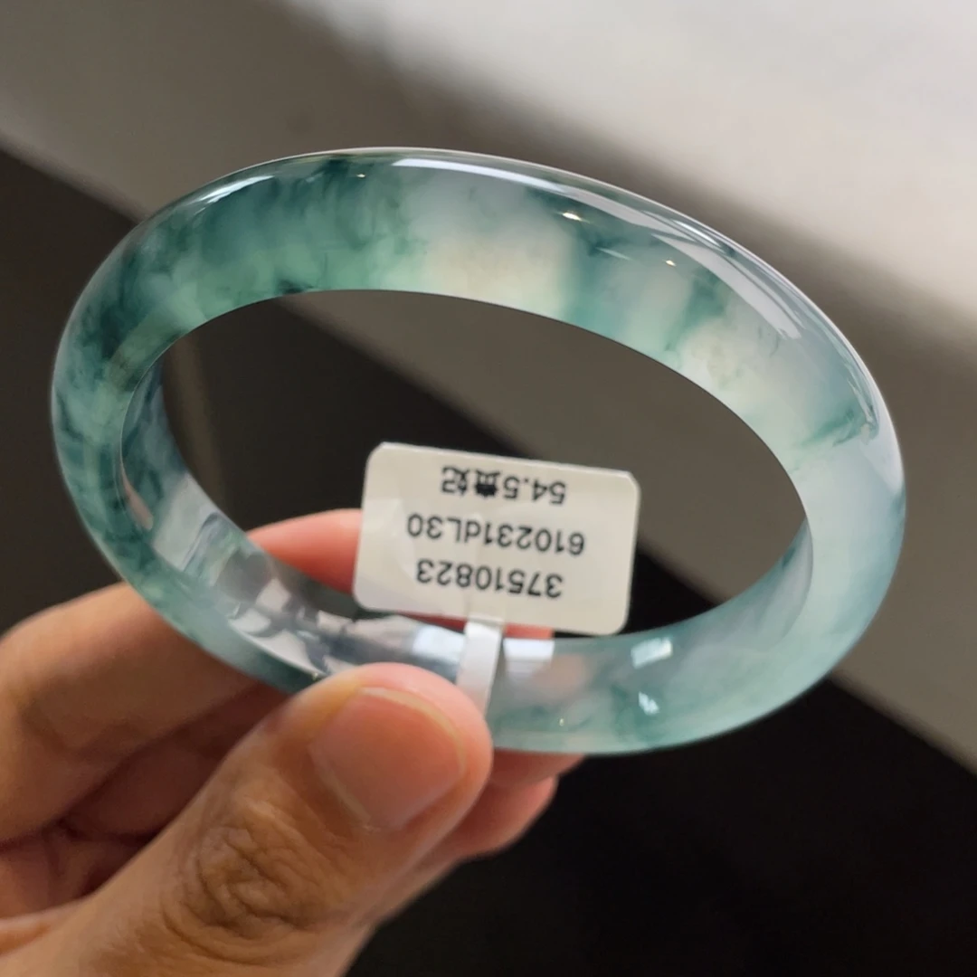 翡翠未镶嵌手镯冰胶起光飘花贵妃手镯【强推】有纹