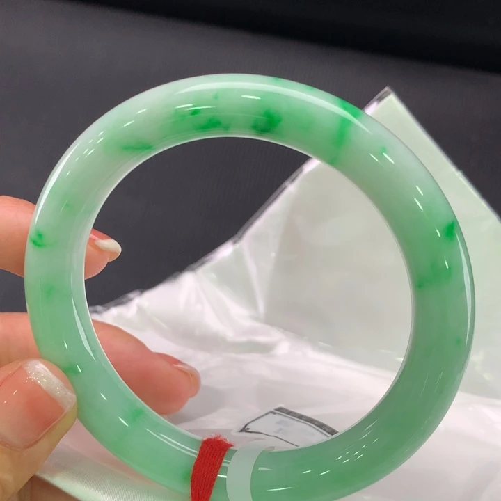 未镶嵌手镯翡翠圆条58
