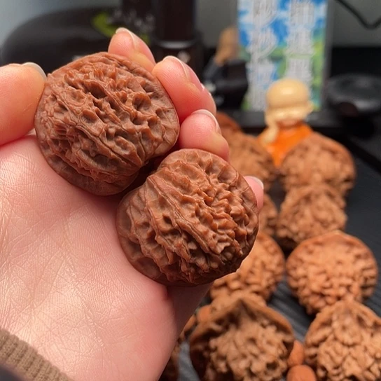 泥***坨核桃手串/手链秦岭