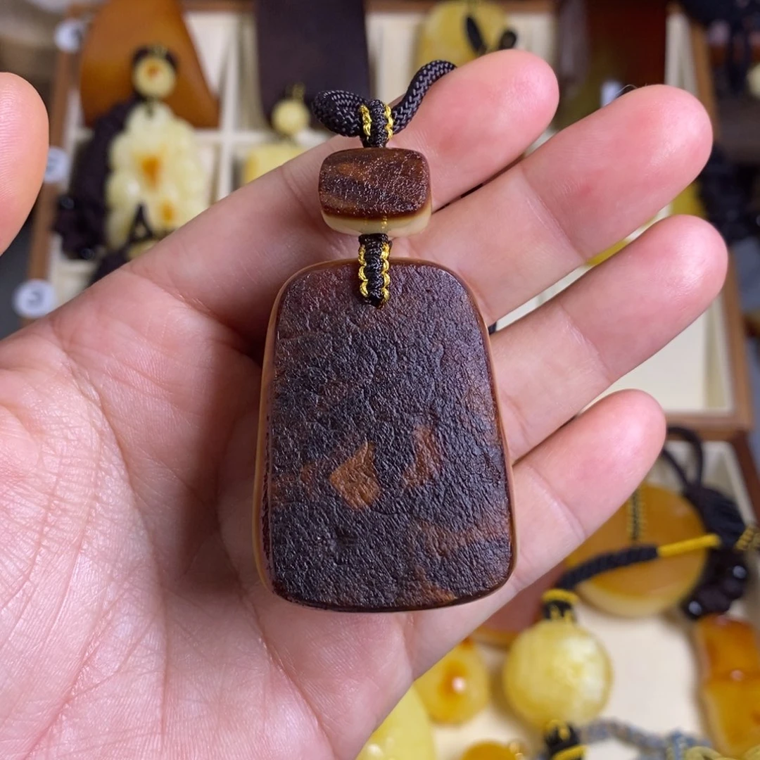 天***涯蜜蜡未镶嵌裸石大漠