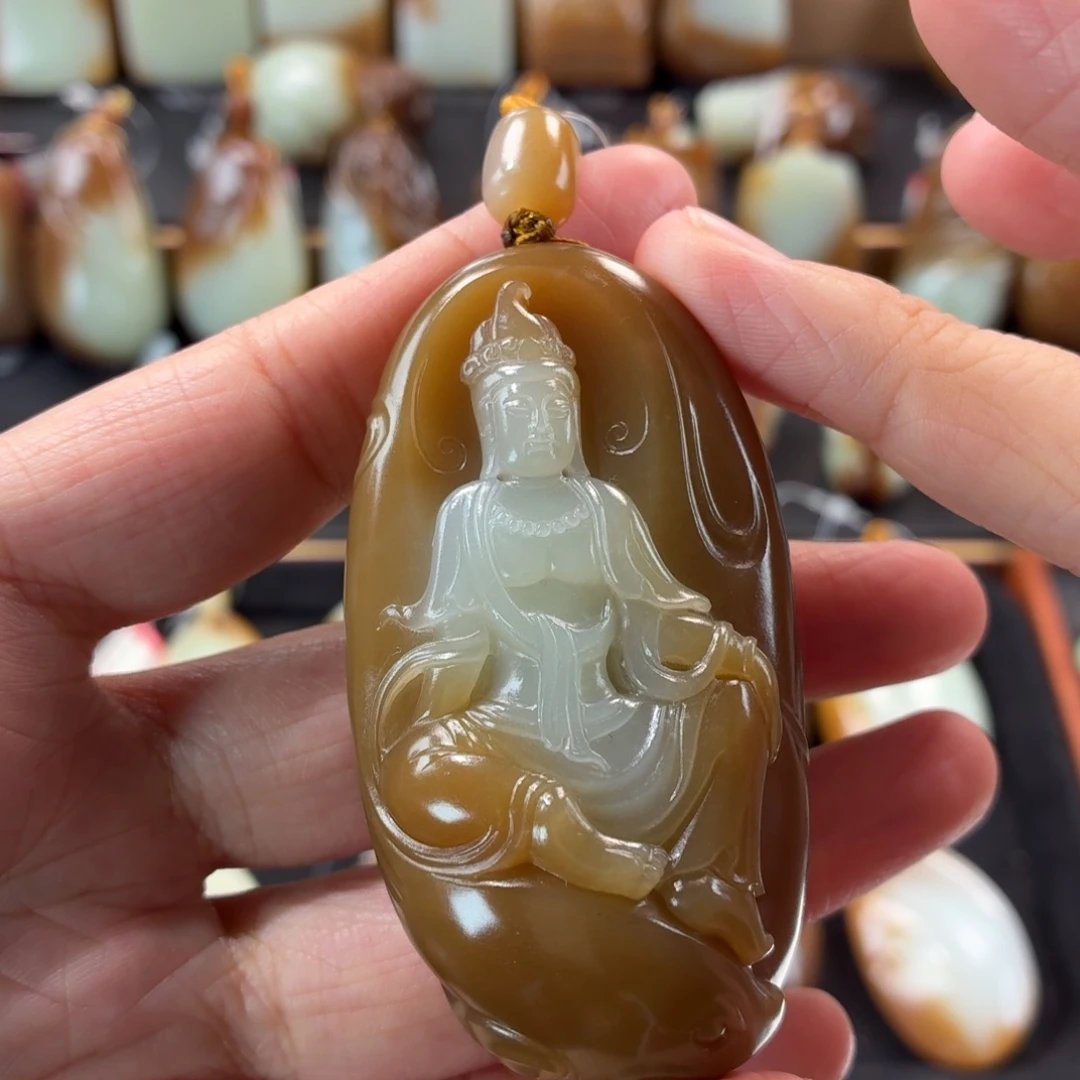瑞***祥和田玉未镶嵌颈饰