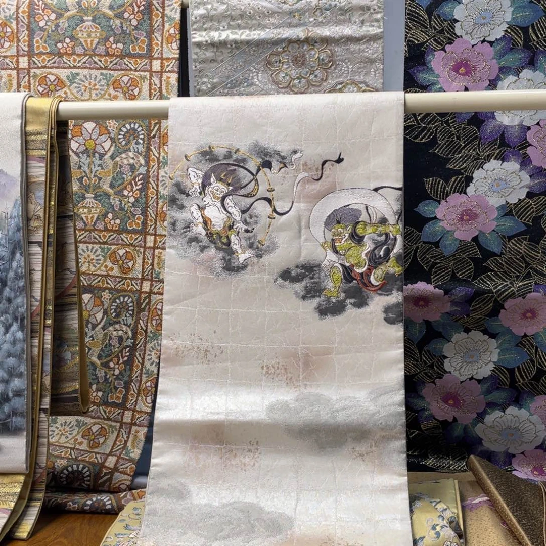 织绣珍珠箔全新三通