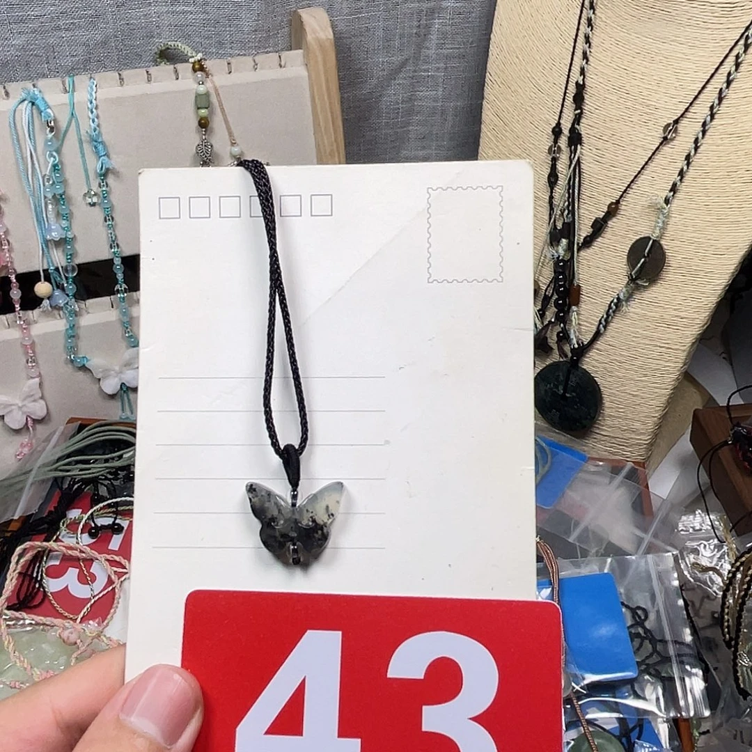 蛇纹石玉合金颈饰