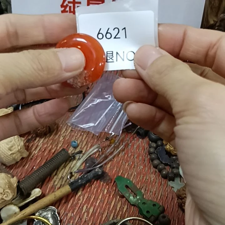芳***辉瓷片6621号工艺品