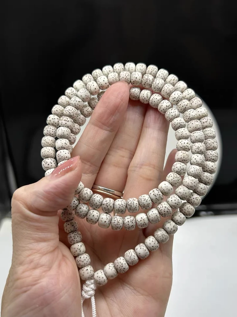 精品毕业级海南微脱干磨6X7无月半壁留白小细星星月菩提108佛珠