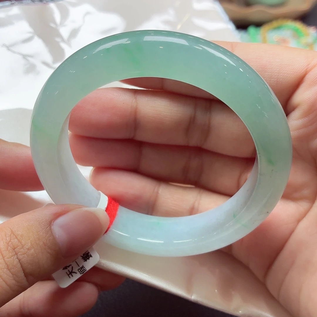 翡翠未镶嵌手镯天然缅甸A货翡翠