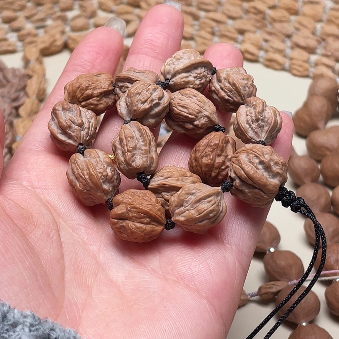 张***³手串桃核蛤蟆手串