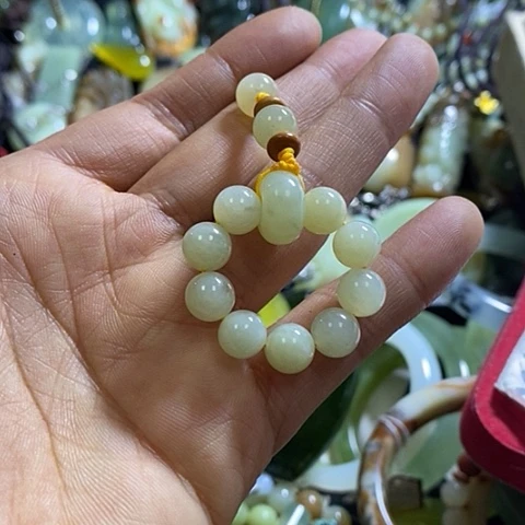 和田玉手挂件未镶嵌